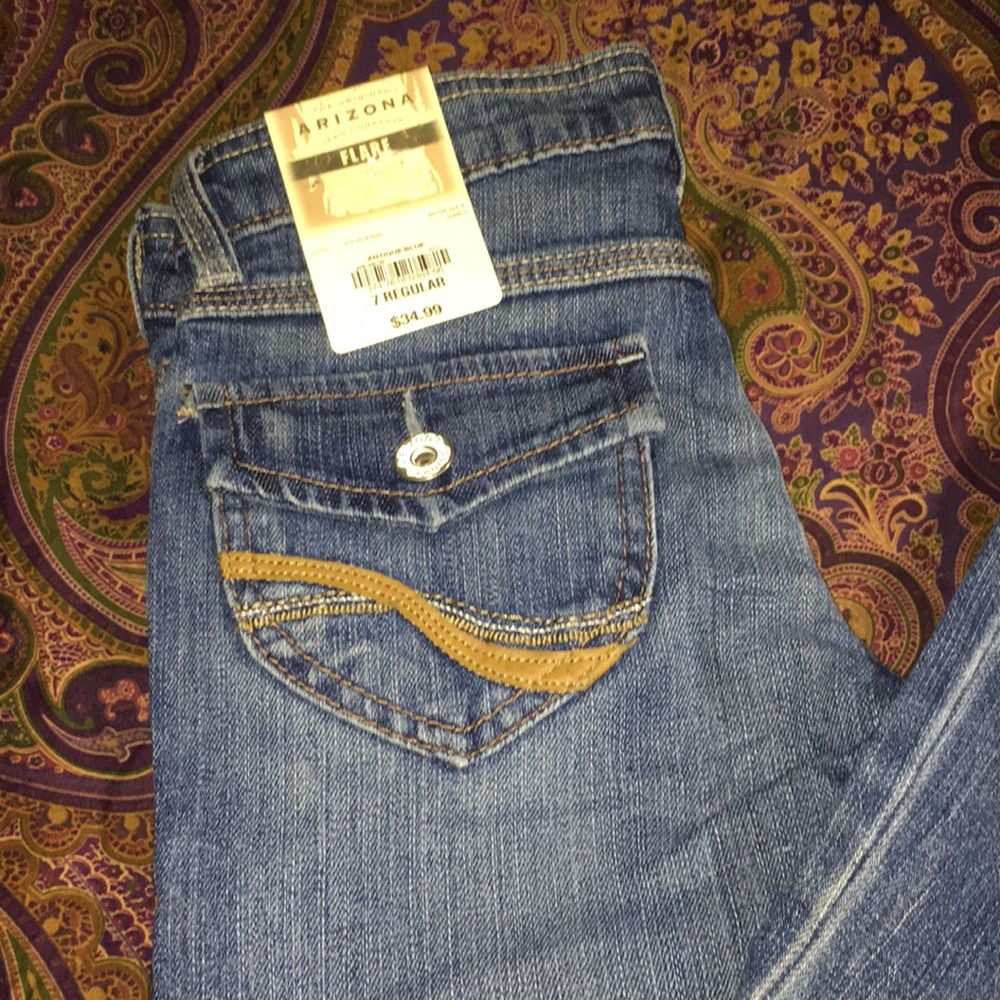 Jeans - Picture 2 of 5